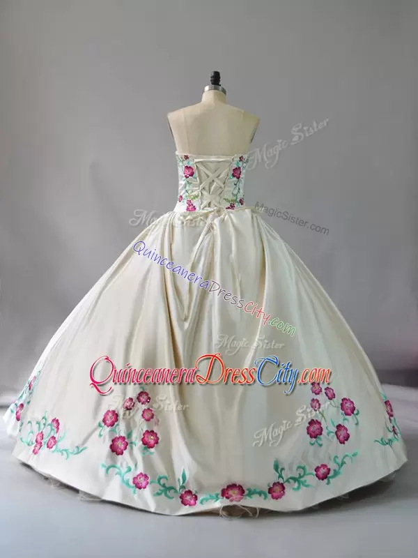 traditional mexican quinceanera dress,white mexican style quinceanera dress,mexican themed quinceanera dress,mexican quinceanera dress virgen de guadalupe,virgen de guadalupe quinceanera dress,floral embroidered quinceanera dress,quinceanera dress with floral embroidery,virgin mary quinceanera dress,