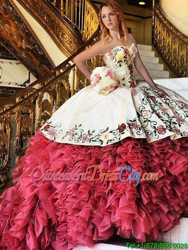 Cheap Mariachi Embroideried Red And White Quinceanera Dress With Train 