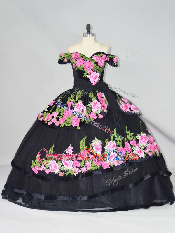 western quinceanera color dress,western theme quinceanera dress,black charro quinceanera dress,charro quinceanera dress boutique,charro style quinceanera dress,wholesale charro quinceanera dress,black floral quinceanera dress,can i wear a black dress to a quinceanera,trendy black quinceanera dress,black quinceanera dress,off the shoulder dress sweet 16,off the shoulder quinceanera dress,off shoulder embroidery folk quinceanera dress,off shoulder embroidery quinceanera dress,quinceanera dress with floral embroidery,quinceanera dress with train,