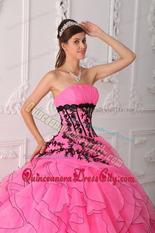 Pink Organza Quinceanera Dress with Ruffles And Black Appliques