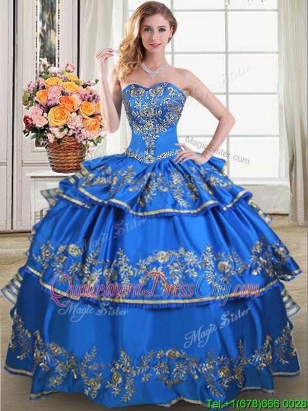Fashionable Taffeta Blue Quinceanera Dress with Embroidery and Ruffled Layers