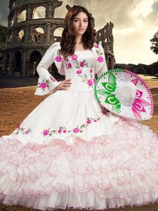 Cheap Long Sleeves Embroidery and Ruffled Layers Lace Up 15 Quinceanera Dress